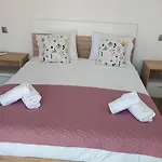 Guest house Refugio D'aldeia *